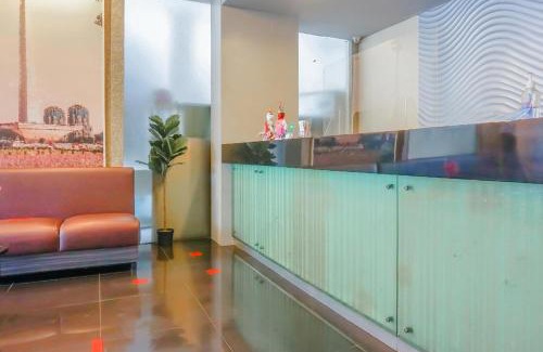 Gambir Hotel | Collection O Hotel Antara
