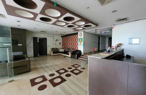 Kandur Hotel | Collection O Hotel Highway Grand