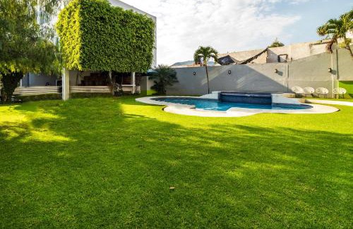 Oaxtepec Hotel | Collection O Hotel Mango,Six Flags Hurricane Harbor Oaxtepec