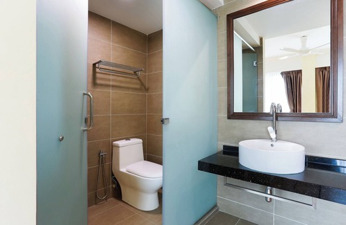 Tanjong Bidara Hotel | Collection O Hotel Super Cowboy