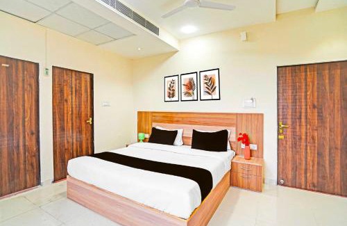 Gwalior Hotel | Collection O Kalpi Road
