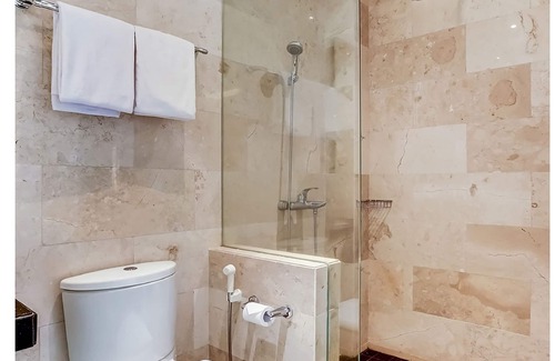 Legian City-Centre Hotel | Collection O Legian Near Pantai Kuta Formerly Premium Legian
