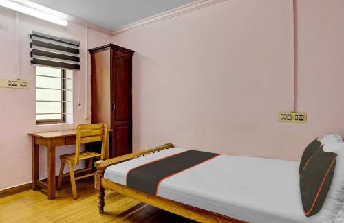 Kuravilangad Hotel | Collection O Mali Residency