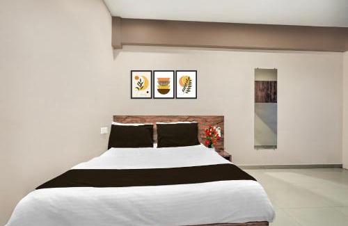 Surat Hotel | Collection O Palampur Surat Formerly Hotel Royal Paradise