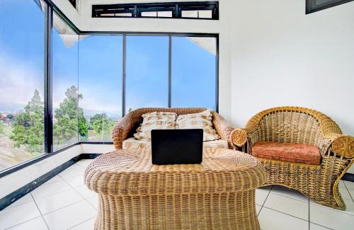 Cipanas Hotel | Collection O Puncak Near Kota Bunga Formerly Villa Gunung Agape