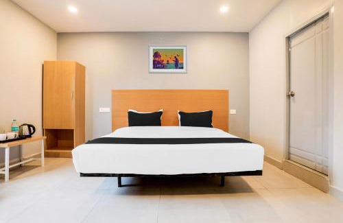 Hyderabad Hotel | Collection O RBS ECIL