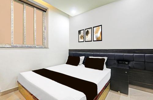 Patna Hotel | Collection O Sheesh Mahal Hotel