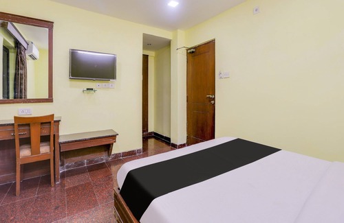 Triplicane Hotel | Collection O Triplicane