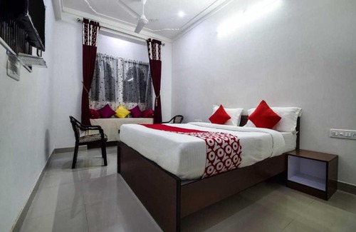 Gayariawas Hotel | Collection O Vallabh Villas