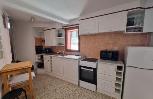 Collioure House | Collioure - Appartement T2 4 personnes au cœur du village - FR-1-309-528