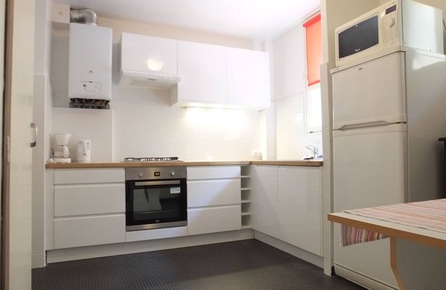 Collioure Apartment | Collioure Town with Parking – Apartment Mila