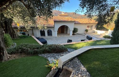 Saint-Martin-du-Var House | Colocation de Vacances