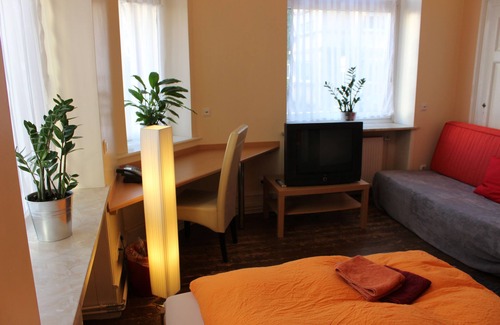 Lindenhof Hotel | CoLodging