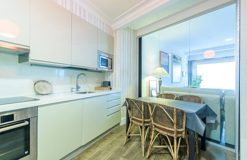 Gros Apartment | COLON ZURRIOLA, luxury apartment with amazing sea views