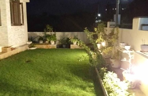 Udaipur District House | Colonels Home stay - A home away from home. Set in a scenic natural environment.