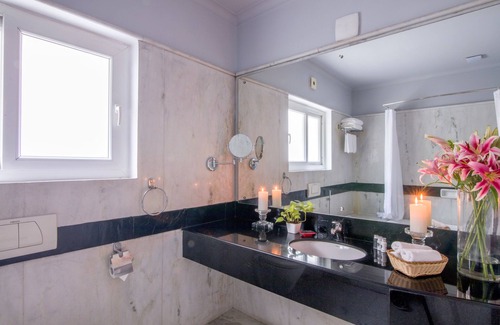 Block D Bed & Breakfast | Colonels Retreat 2
