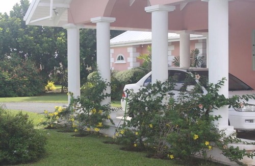 Lowlands Villa | Colonial style Villa in Tobago Plantations Golf, Beach & SPA Resort