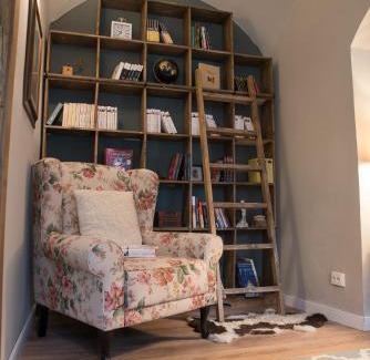 Old Town Apartment | Colonial ultra center apartment