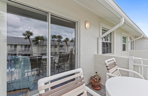 New Smyrna Beach Condo | Colony Beach Club 209