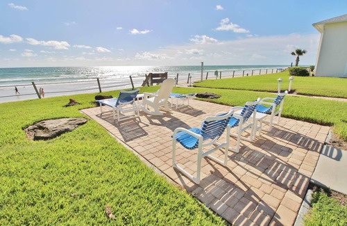 New Smyrna Beach Condo | Colony Beach Club 209