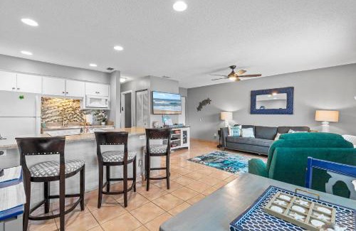 New Smyrna Beach House | Colony Beach Club 210