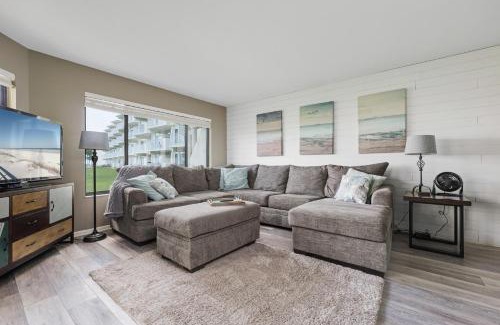 Butler Beach Apartment | Colony Reef 3102