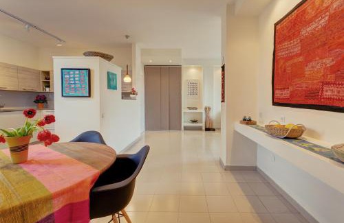 Emek Refaim Apartment | Colony Suites - Wedgewood St.