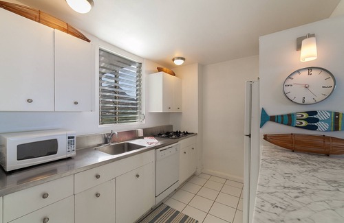Diamond Head - Kapahulu - St. Louis Apartment | Colony Surf Oceanfront Gem On Diamond Head Gold Coast