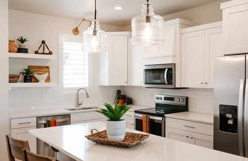 St. George House | Color County Southwest Getaway Fit For Adventure! Near Historic St. George and Zion National Park
