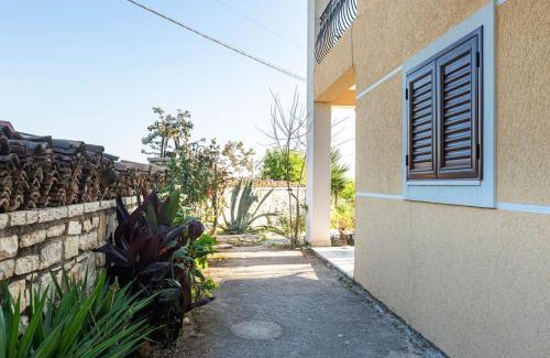 Vuno Apartment | Color Villa - South Paradise 1