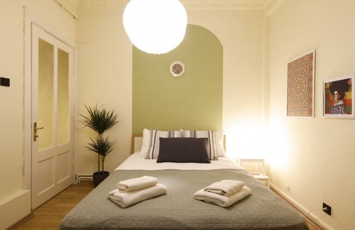 Talimhane Apartment | Colorful Apartment in Prime Beyoglu Spot