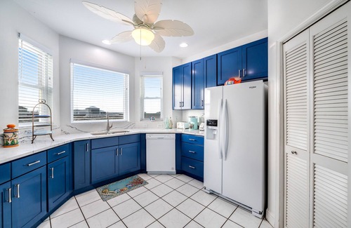 Southpointe House | Colorful Beachfront Home w/Incredible Views, Free WiFi, Central A/C, & More