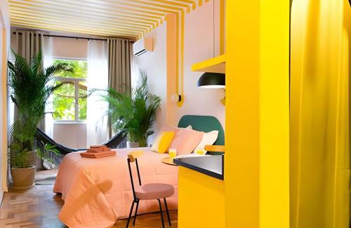 Copacabana Apartment | Colorful Ipanema beach studio