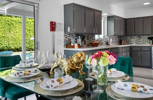 Desert Park Estates House | Colorful Mid-Century Gem | Pool, Spa, Firepit, Near Downtown Palm Springs