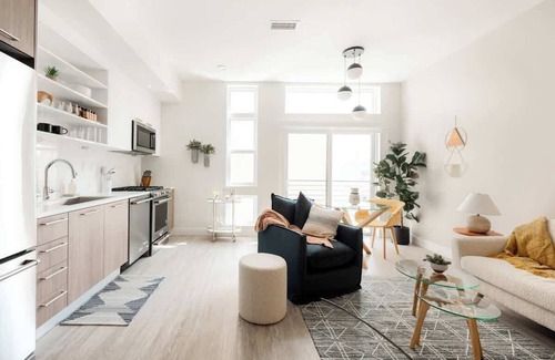 Highland Condo | Colorful Western Vibe | Pet-Friendly | Zuni Lofts