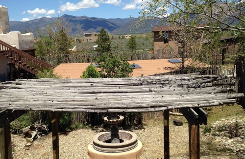 El Prado House | Colorfully & Uniquely Taos