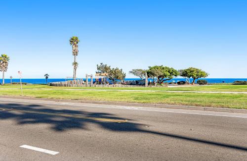 East Mesa House | Colors of the Coast