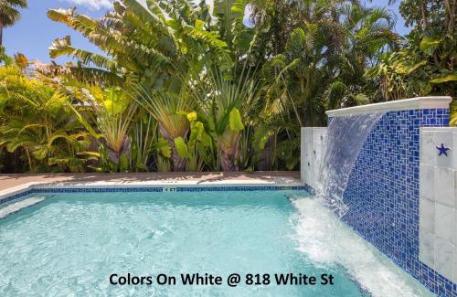 Key West Historic District Apartment | Colors on White