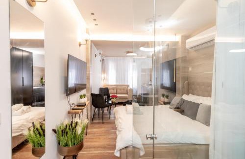 Netanya Apartment | Colors Suites in Netanya
