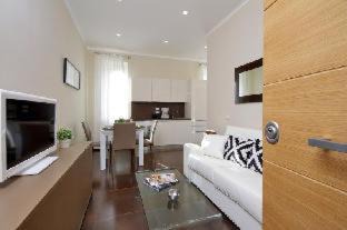 Monti Apartment | Colosseo Gardens - My Extra Home