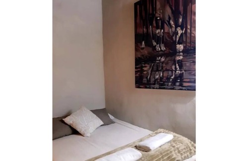 Nelspruit Apartment | Columbus Rock Unit 3 - No Loadshedding