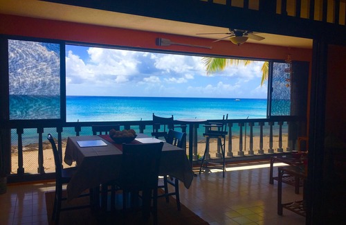 Estate Two Brothers Condo | Come and enjoy 5 miles of beach for your tropical vacation! 🌴