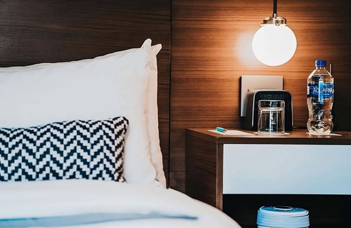 Downtown Minneapolis Hotel | Come Create Memories w/Fun-filled Adventures at this Paradise! 2 Modern Units