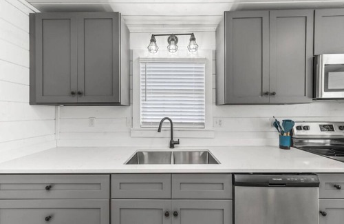 Gulf Shores House | Come dip your toes into the SuGaR sAnDs!