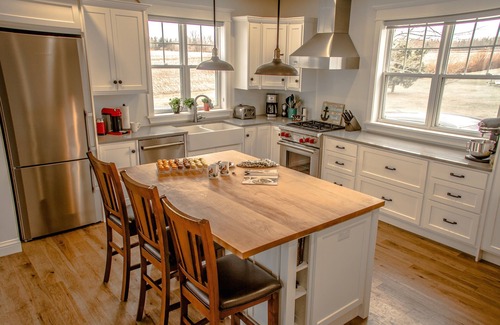 Brule Point House | Come enjoy our dream ocean house. The focus is the views, sun, and food.