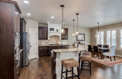 Herriman House | Come enjoy the mountains of Utah