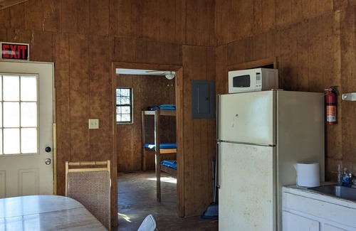 Benton Cabin | Come enjoy the Ocoee River and all its beautiful nature with us!