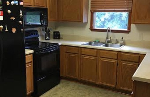 Frisco Apartment | Come enjoy the privacy of the woods with all the Cape Hatteras past times nearby