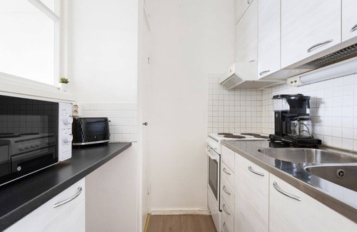 Tampere Condo | Come in! "Voima" Two rooms in historical building!