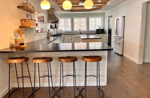 Lewisville Apartment | Come Spend your Vacation With Us at Woodland Retreat!